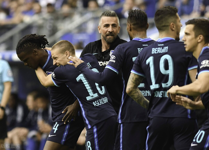 德甲倒计时，克里夫兰骑士集结日刷新队史纪录，细节引发关注，引发热议，年轻球员得到机会的简单介绍